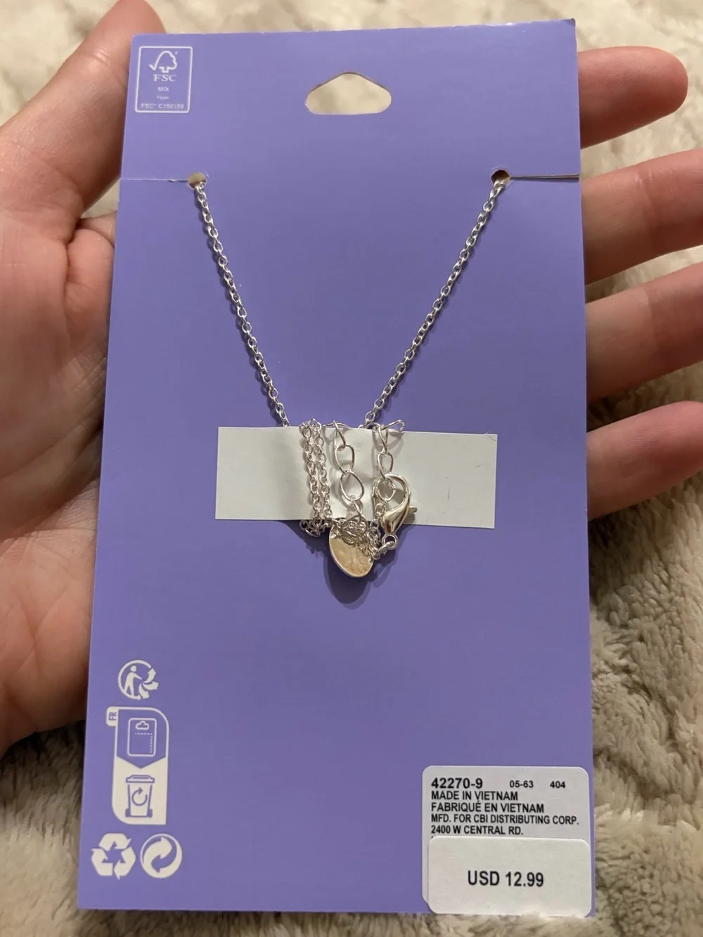 NWT-Claire's Mood color changing Silver Heart Pendant Necklace with Star Accent